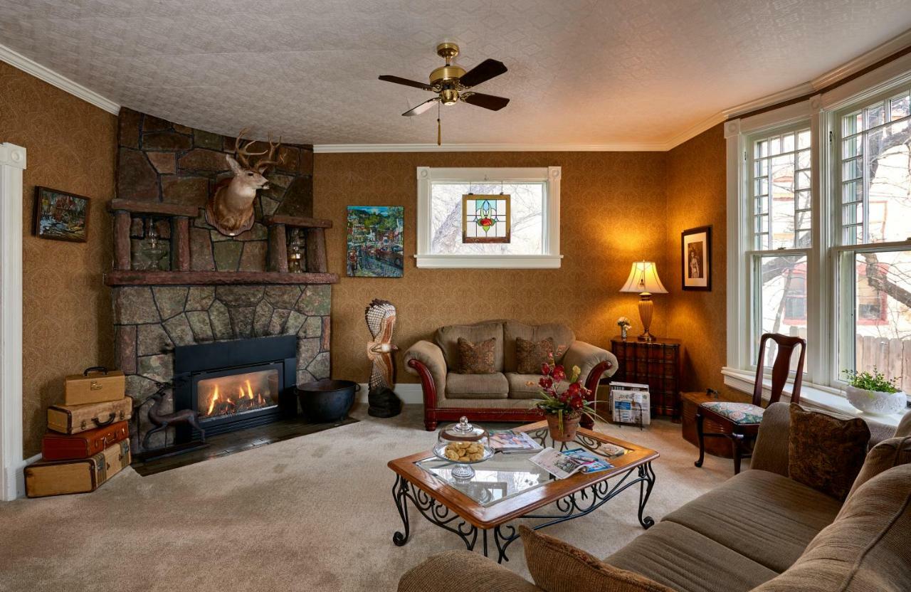 Avenue Hotel Bed And Breakfast Manitou Springs Exteriör bild